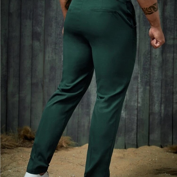 Men’s green dress pants with elastic waist.
Size small. 36” waist. - Picture 3 of 5